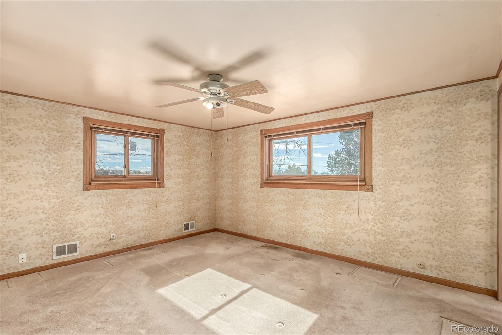 MLS Image #21 for 302  melody drive,northglenn, Colorado