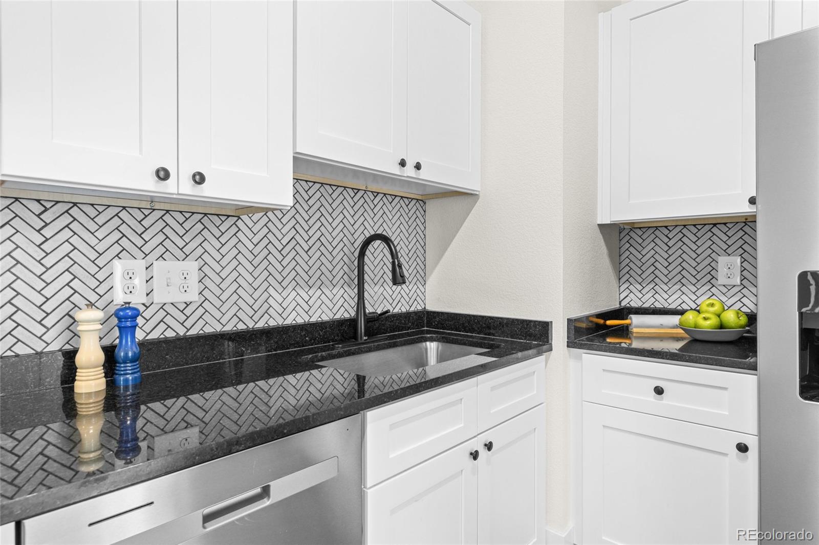 MLS Image #10 for 2719  eliot street,denver, Colorado