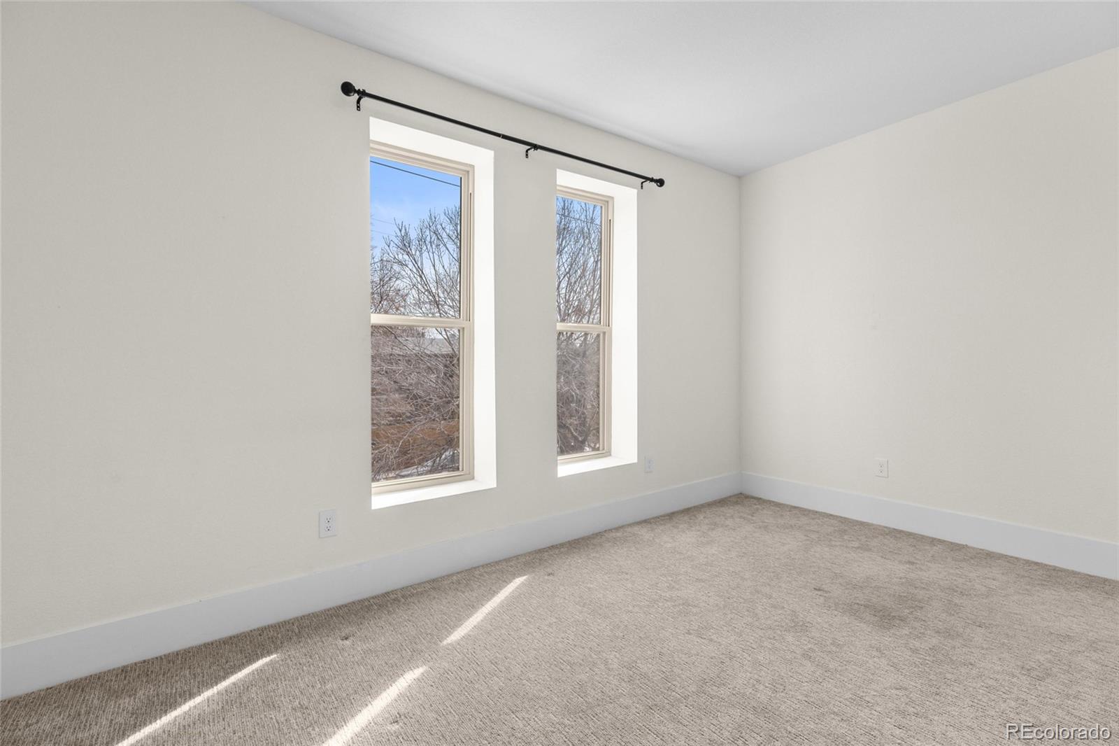 MLS Image #13 for 2719  eliot street,denver, Colorado