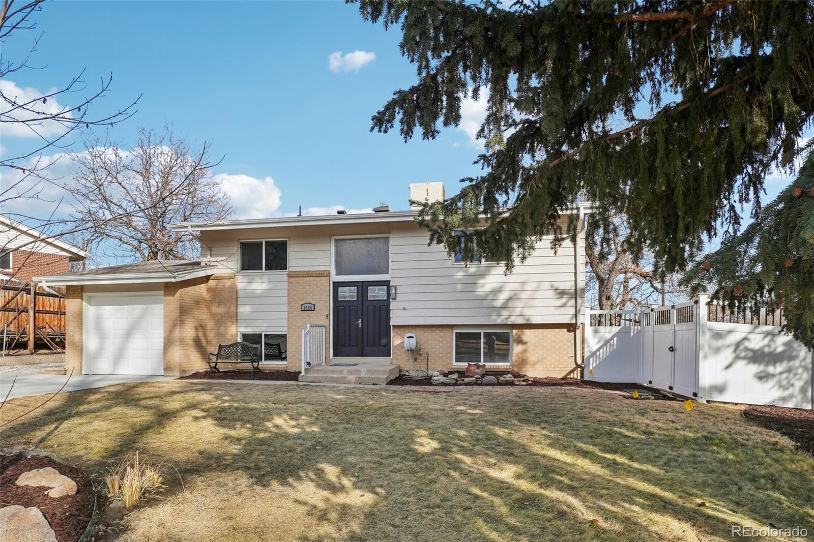 MLS Image #1 for 1084 s parfet court,lakewood, Colorado