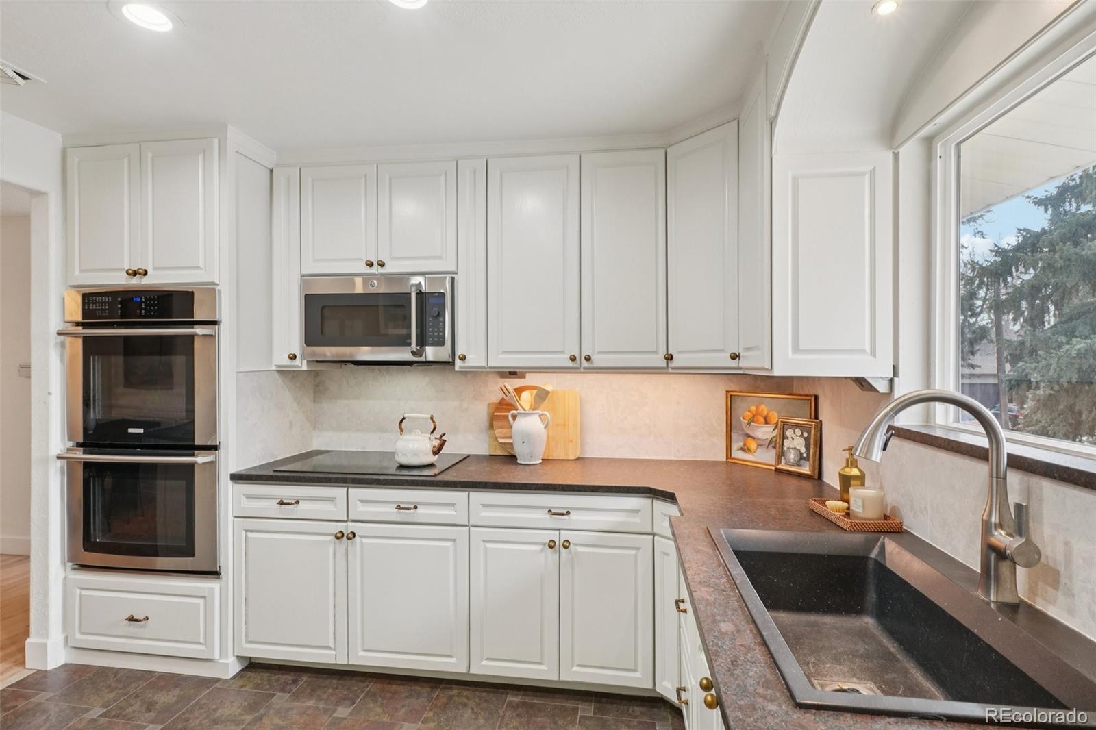 MLS Image #18 for 1084 s parfet court,lakewood, Colorado