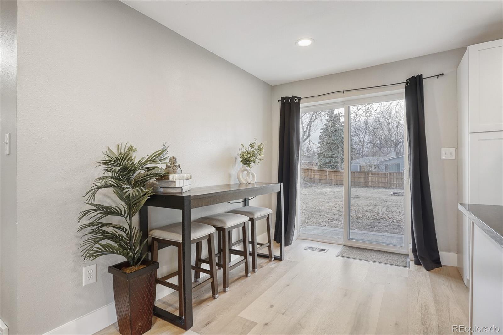 MLS Image #10 for 2405  lee street,lakewood, Colorado