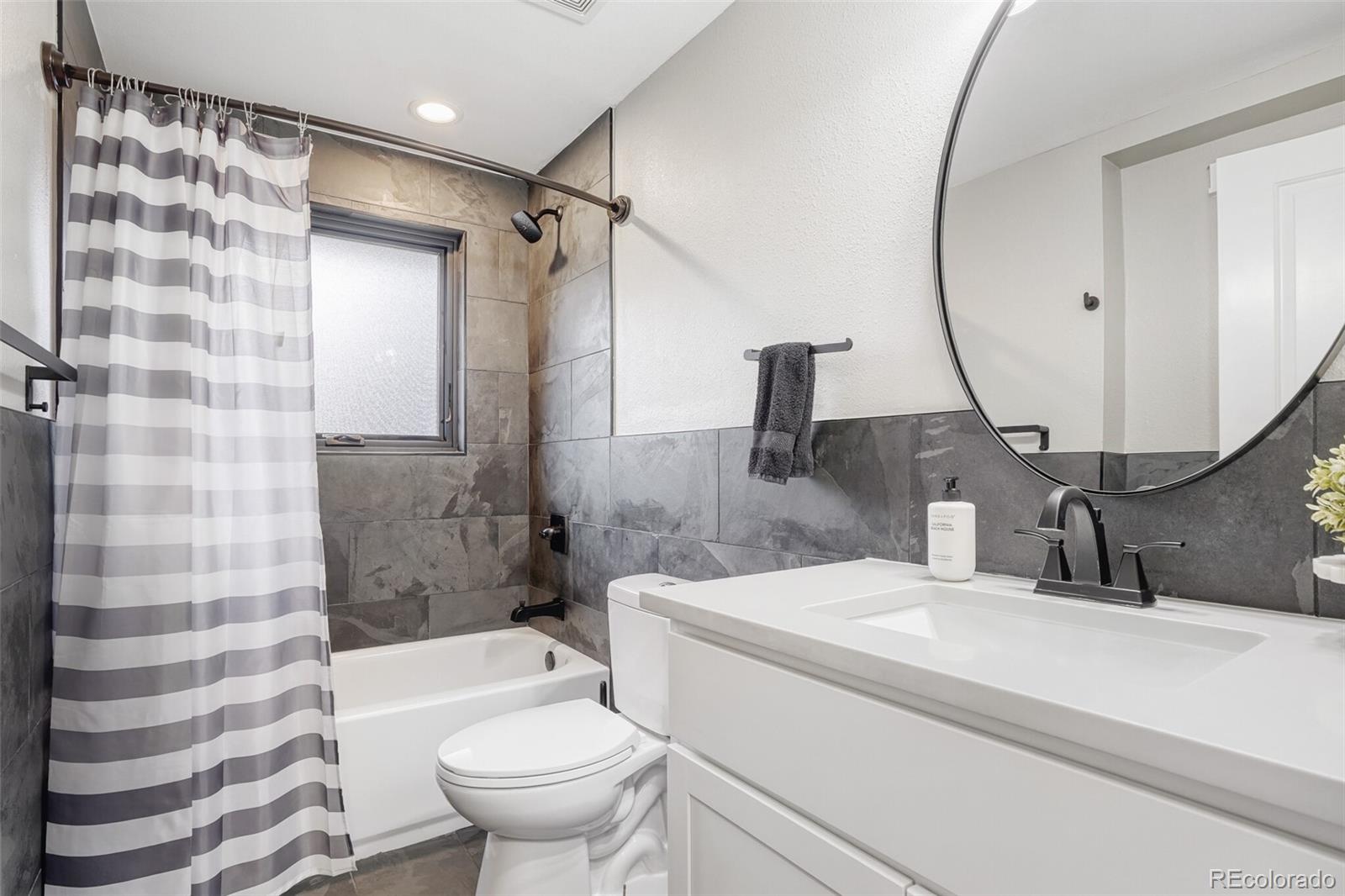 MLS Image #21 for 2405  lee street,lakewood, Colorado
