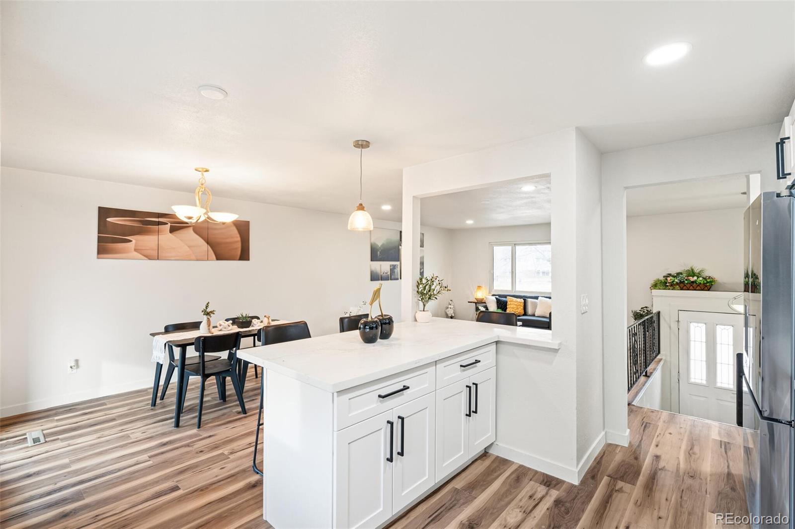MLS Image #10 for 1221  eagle street,aurora, Colorado