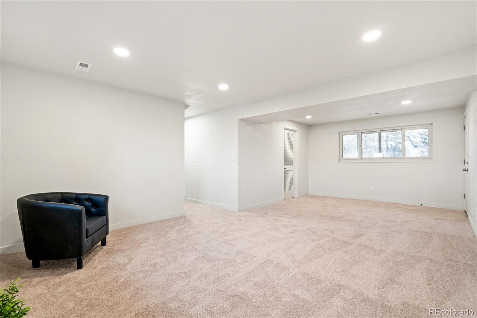 MLS Image #15 for 1221  eagle street,aurora, Colorado