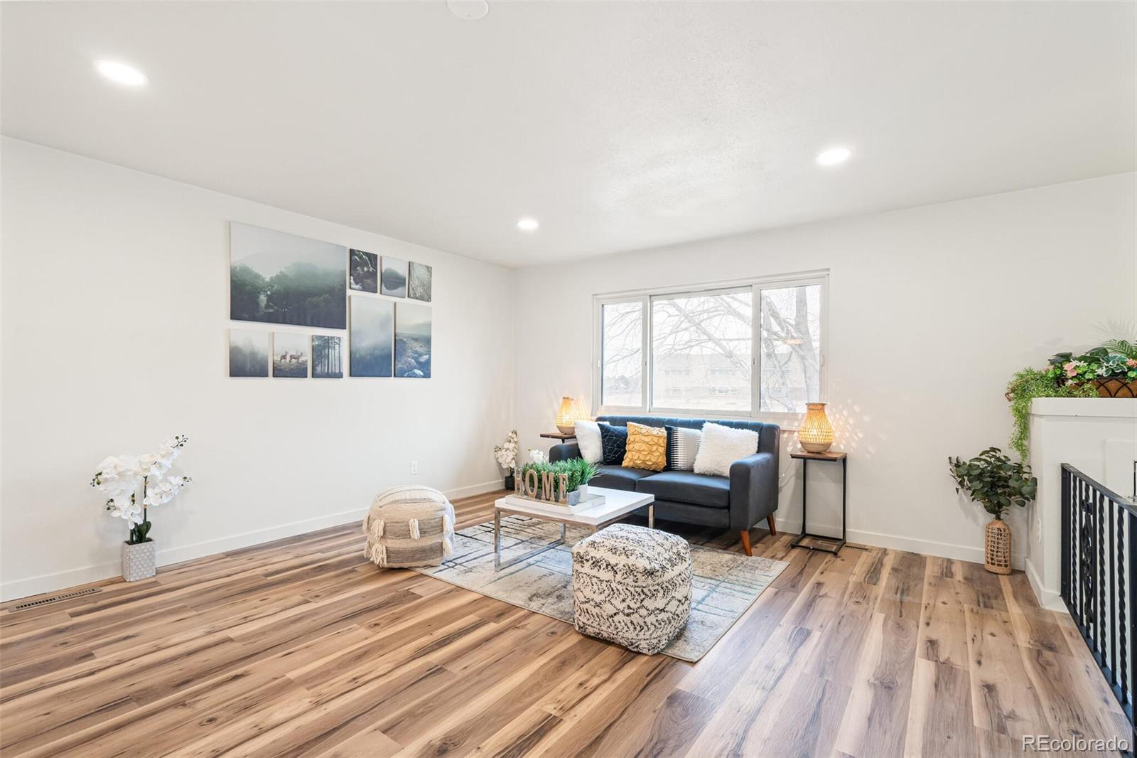 MLS Image #3 for 1221  eagle street,aurora, Colorado