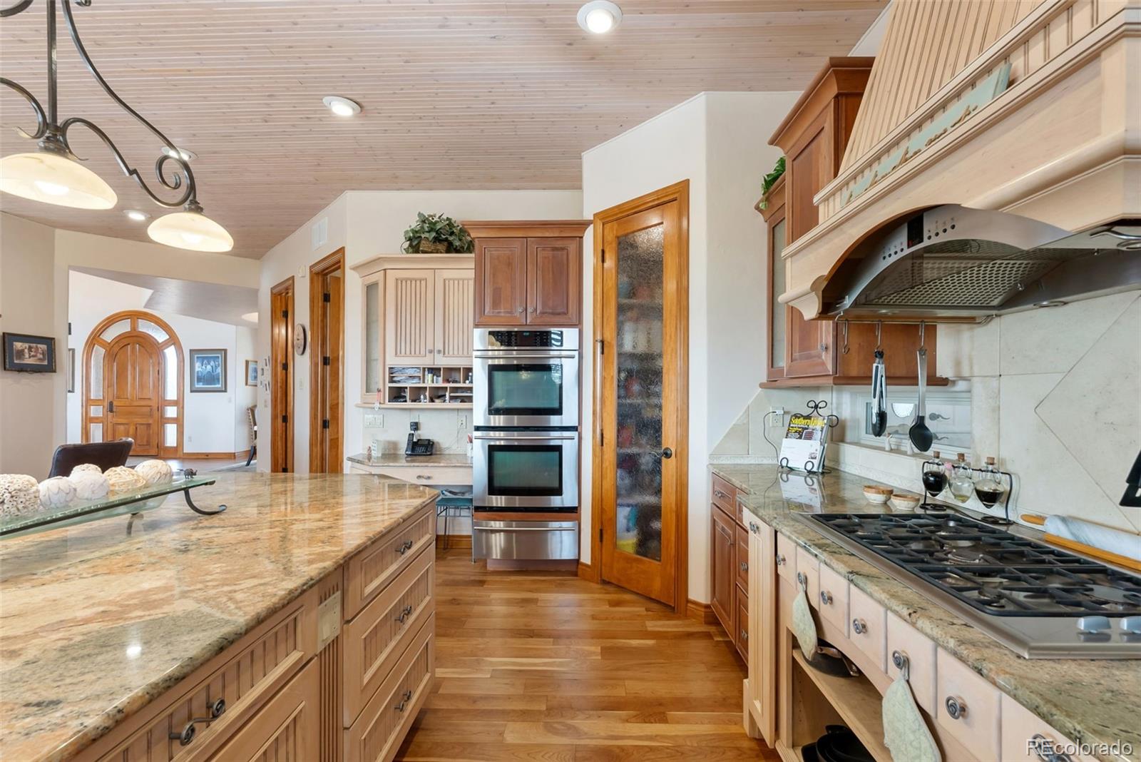 MLS Image #14 for 19629  royal troon drive,monument, Colorado