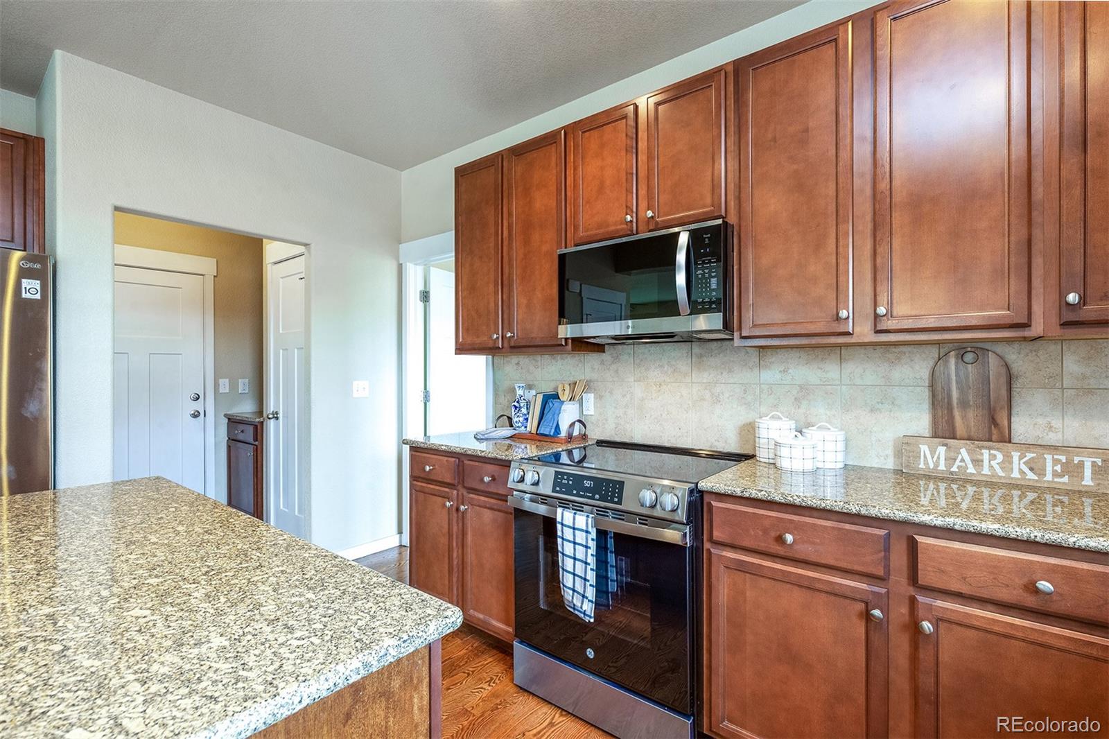 MLS Image #8 for 7608  colorado tech drive,colorado springs, Colorado