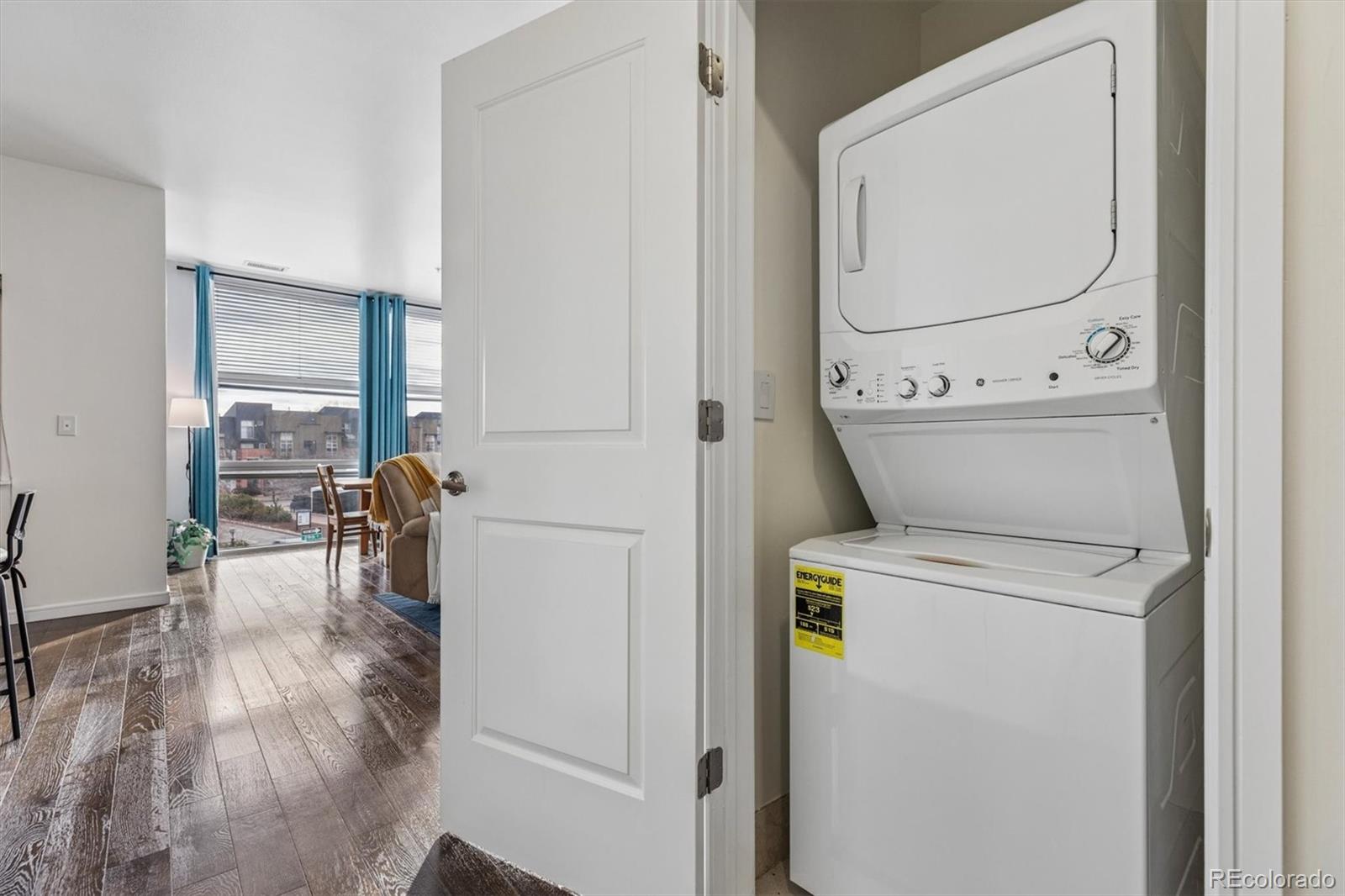 MLS Image #16 for 2958  syracuse street 317,denver, Colorado