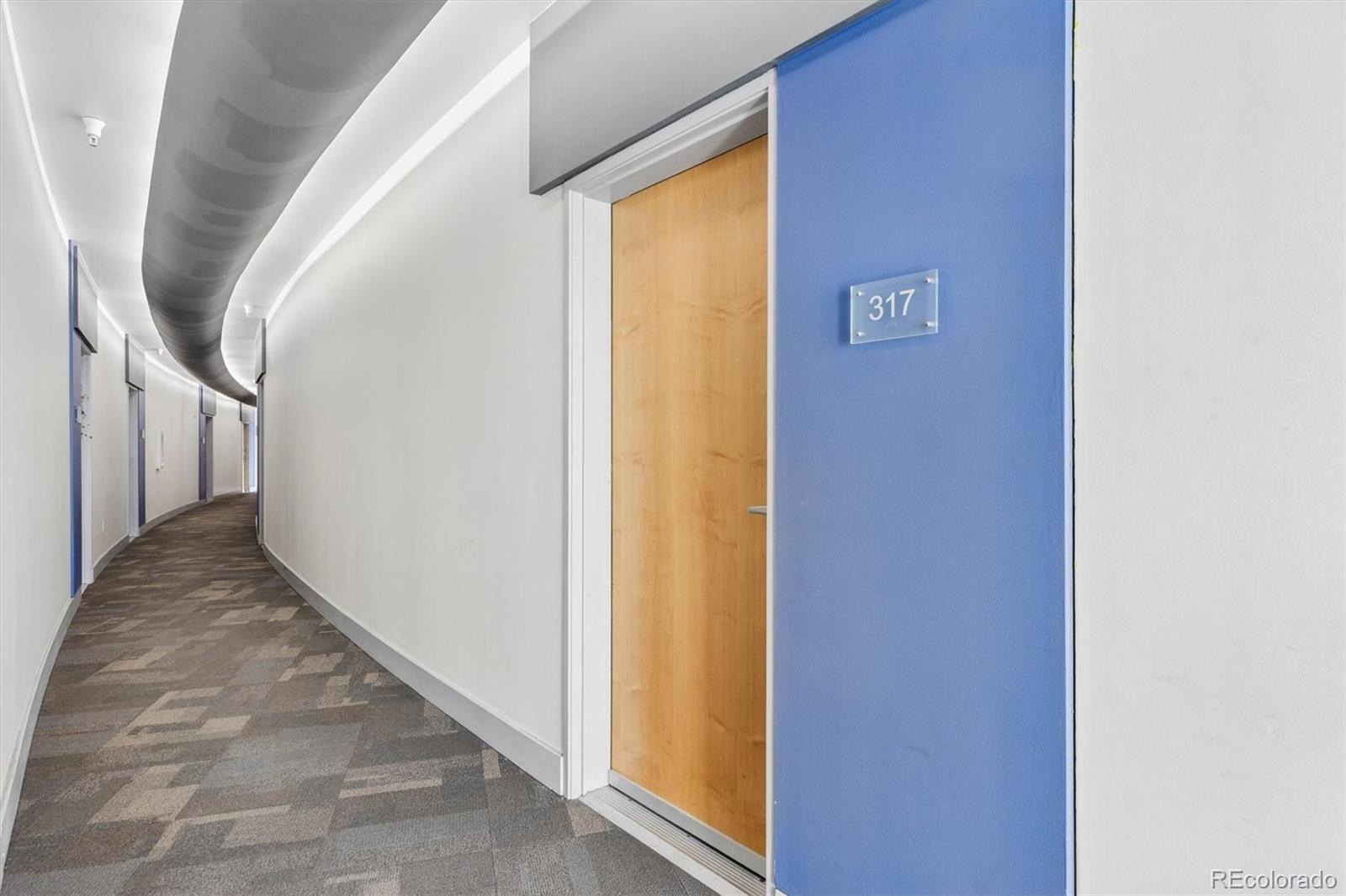 MLS Image #17 for 2958  syracuse street 317,denver, Colorado