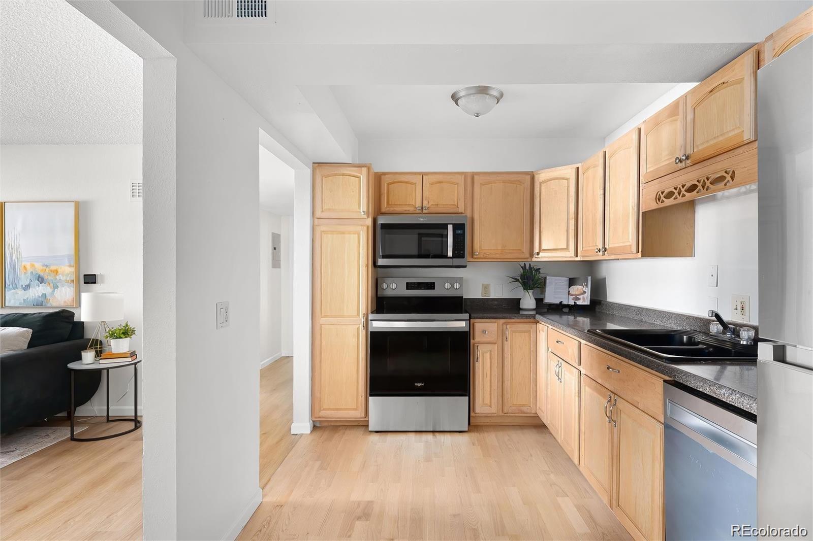 MLS Image #11 for 7665 e eastman avenue 212a,denver, Colorado