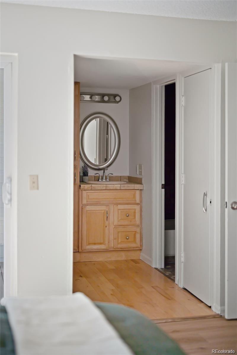 MLS Image #20 for 7665 e eastman avenue 212a,denver, Colorado