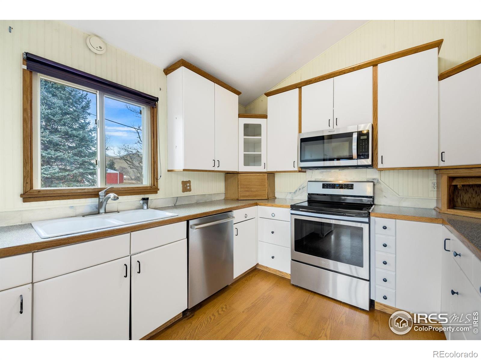 MLS Image #10 for 1837 n county road 25 ,bellvue, Colorado