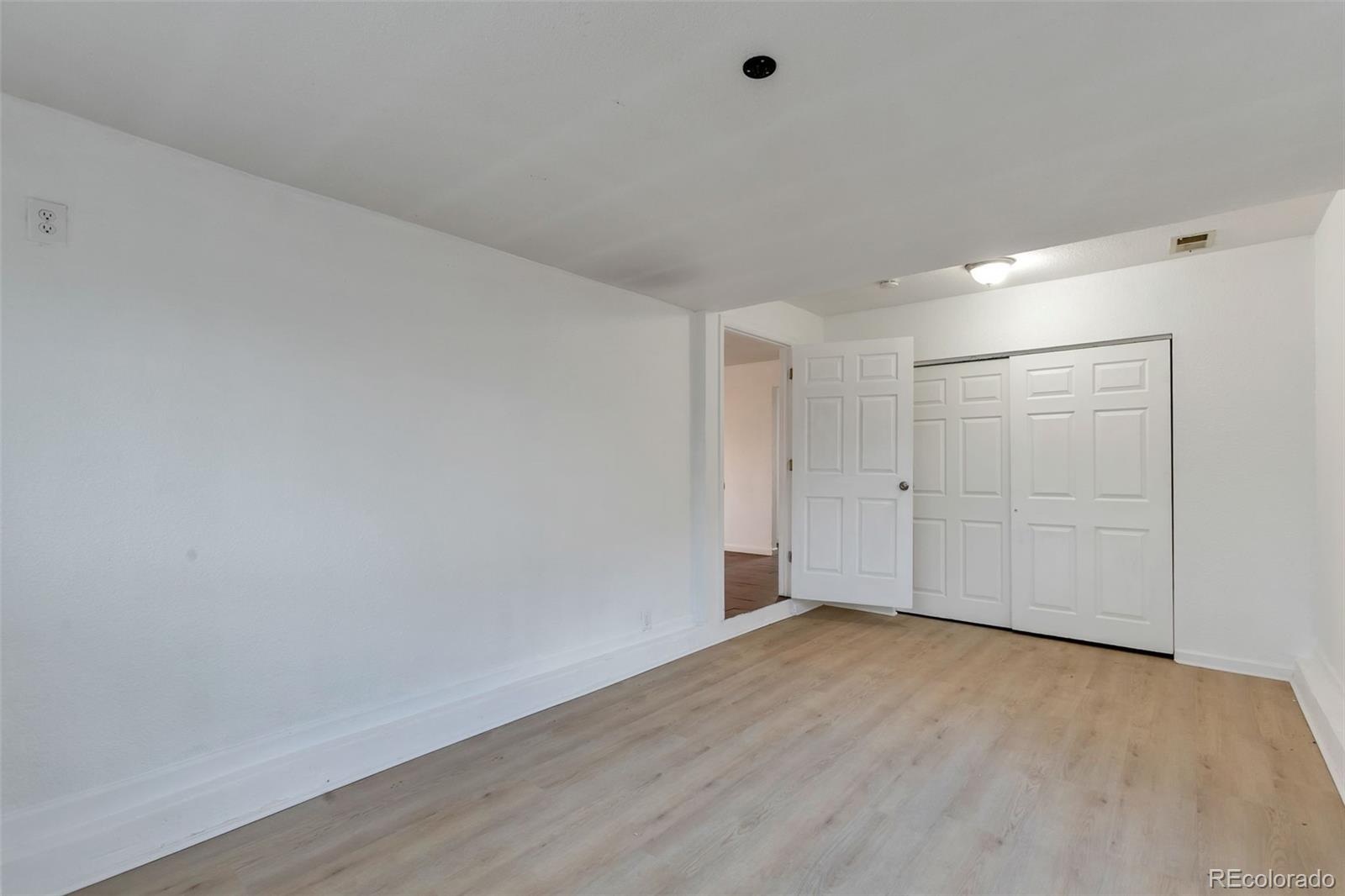 MLS Image #8 for 1935  xenia street,denver, Colorado