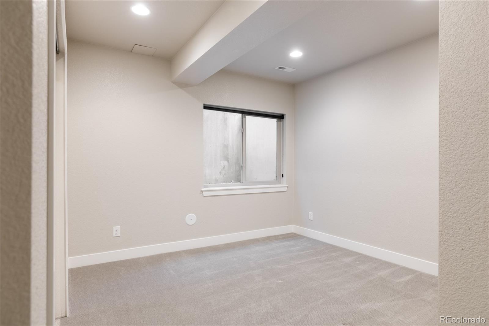 MLS Image #27 for 5840  boston street,denver, Colorado