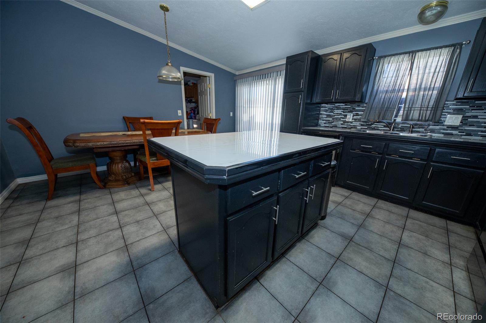 MLS Image #15 for 5774  clay street,denver, Colorado