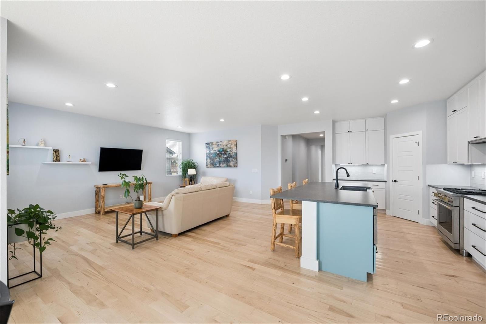 MLS Image #12 for 49  morgan circle,erie, Colorado