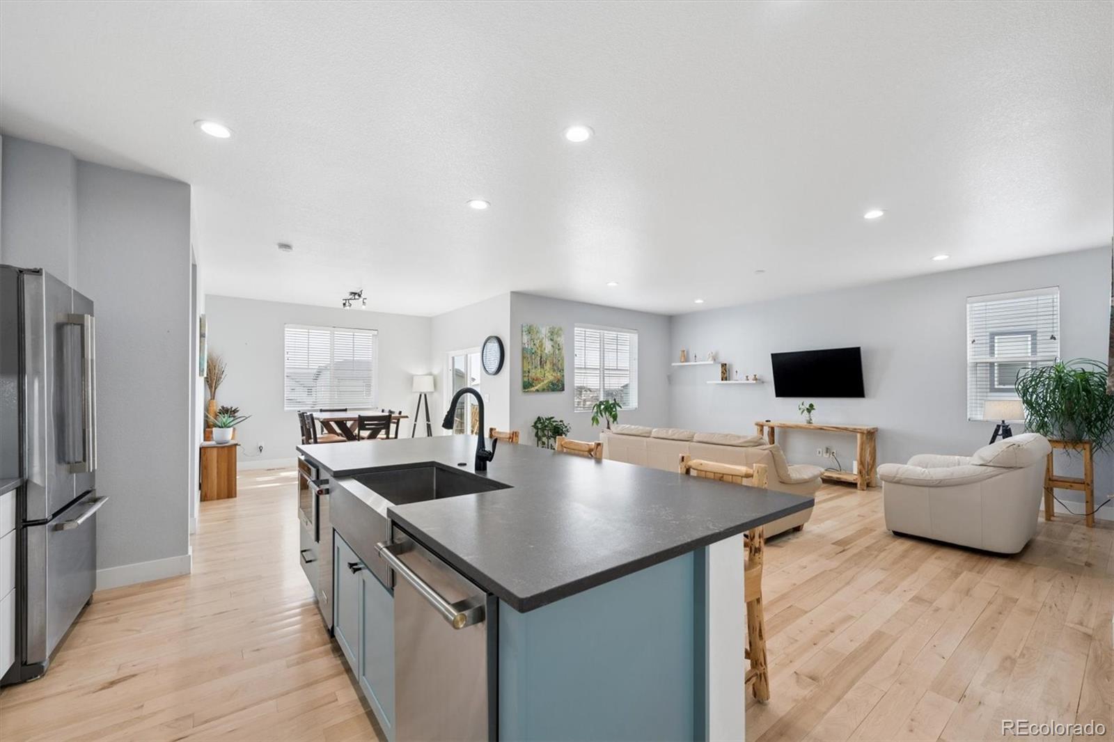 MLS Image #3 for 49  morgan circle,erie, Colorado