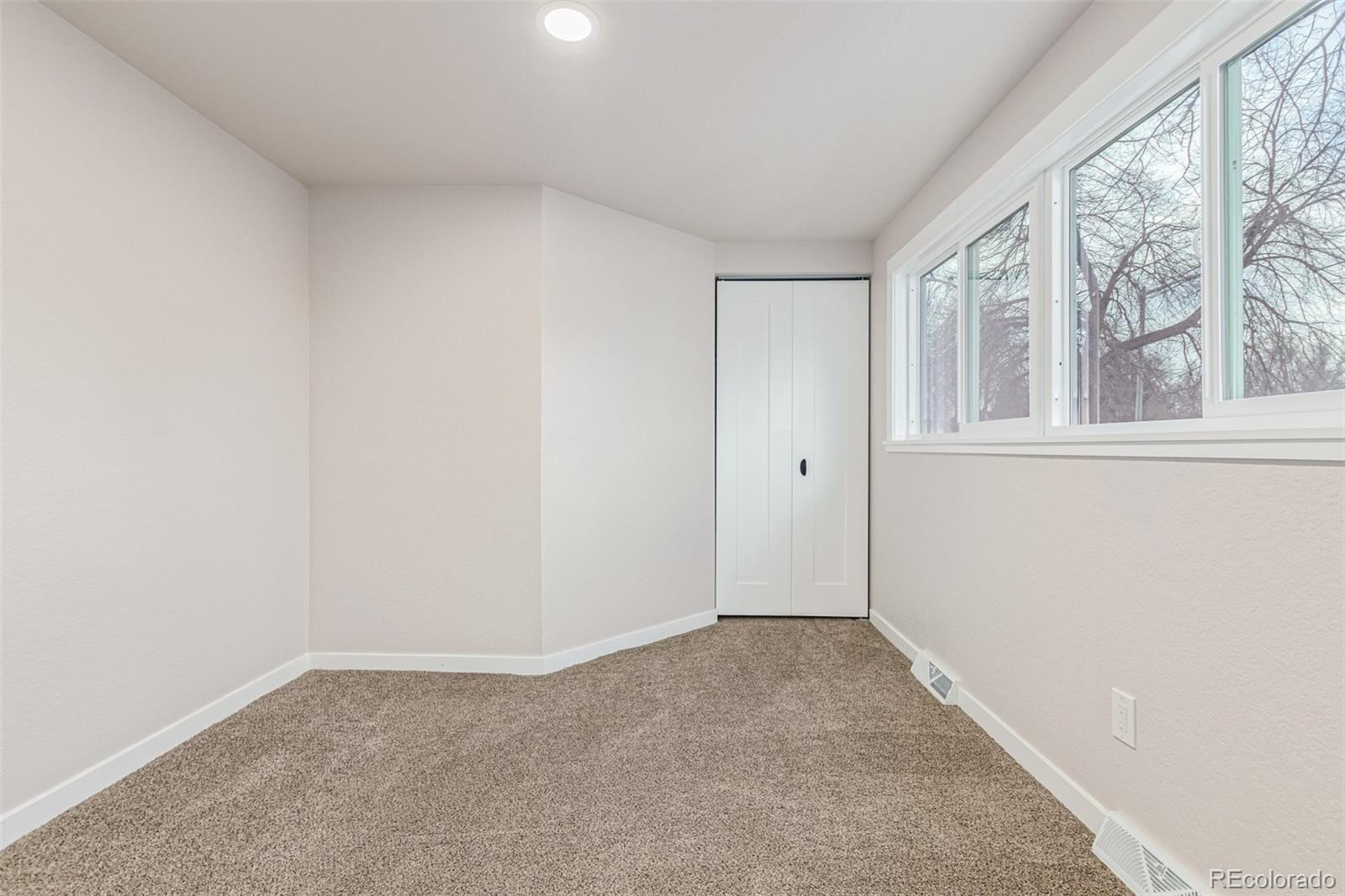 MLS Image #14 for 1011  yeager drive,longmont, Colorado