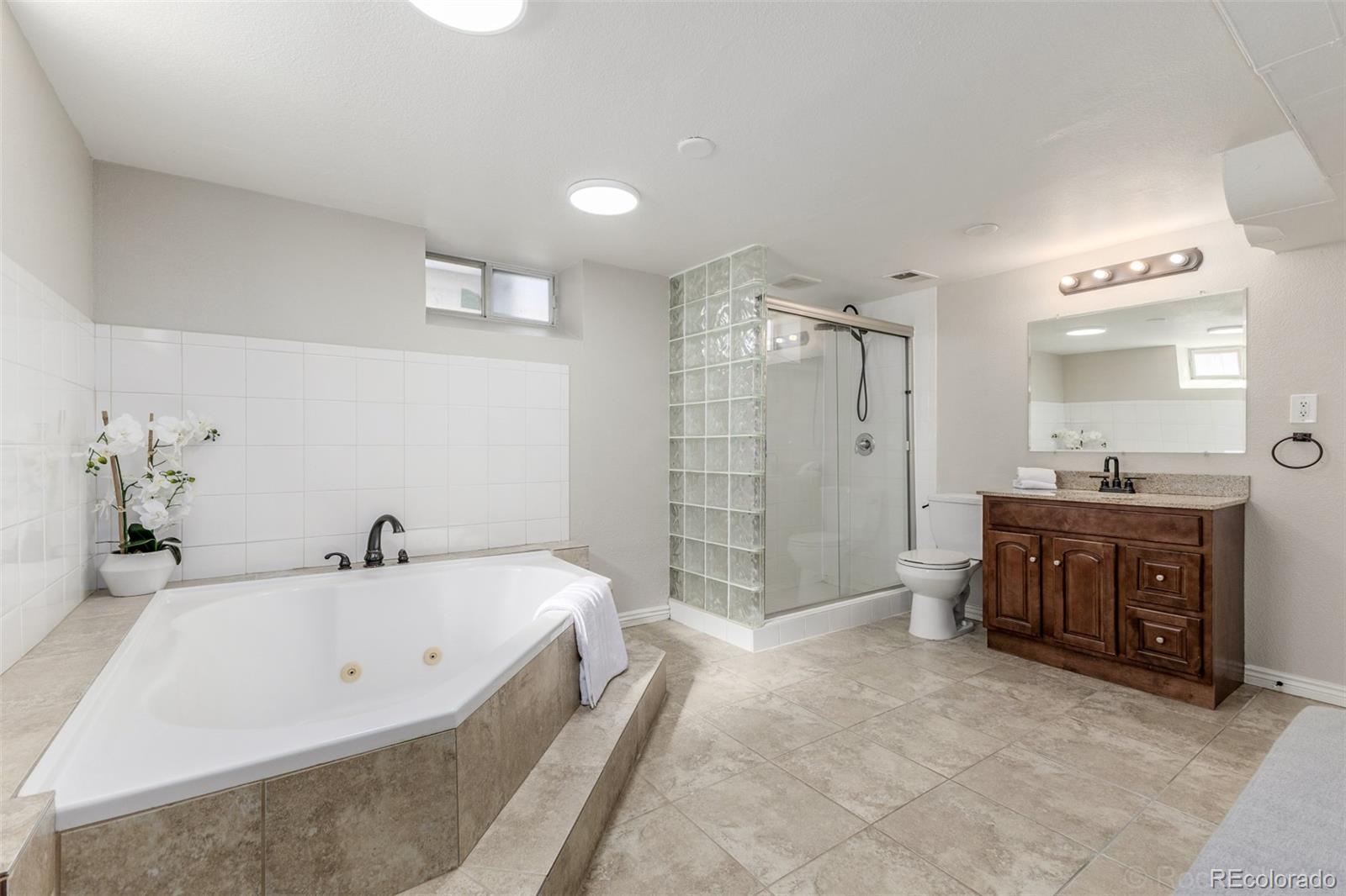 MLS Image #25 for 3627  leyden street,denver, Colorado