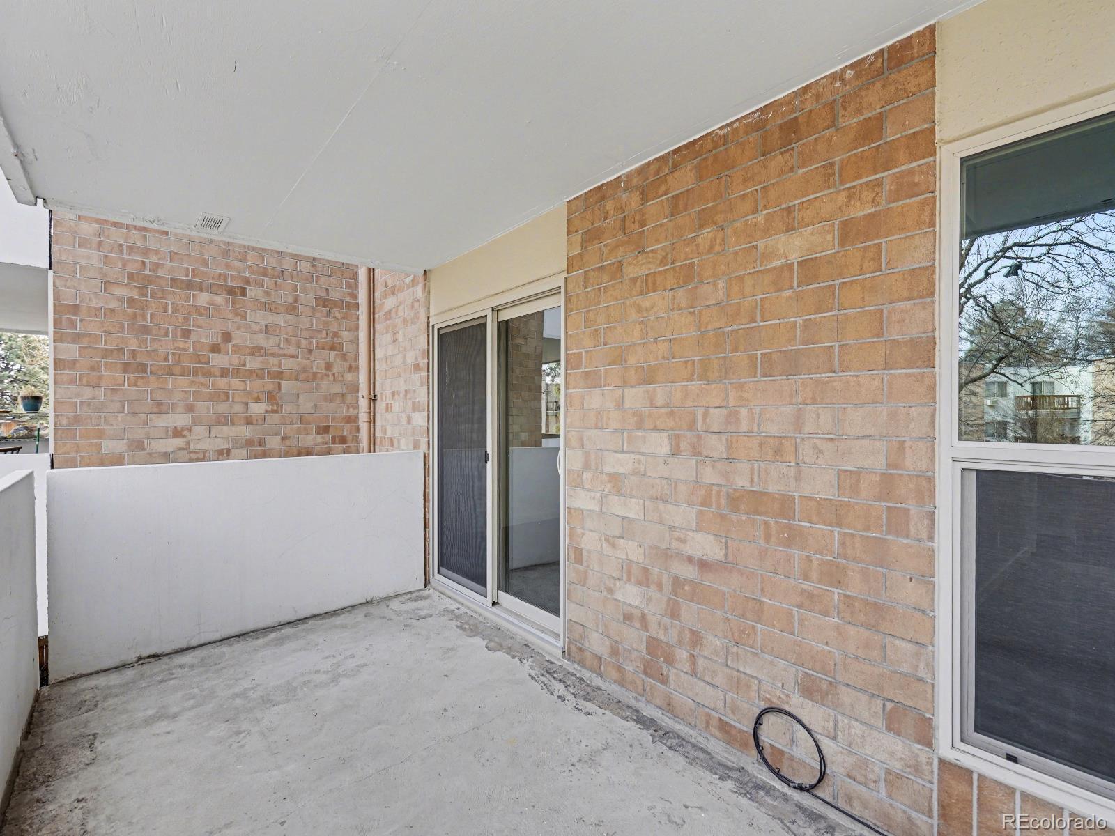 MLS Image #15 for 2880 s locust street 205s,denver, Colorado