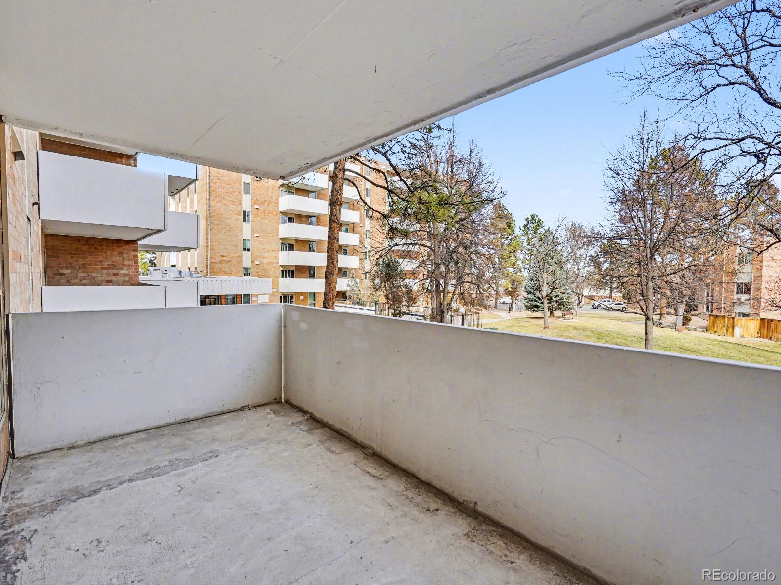 MLS Image #17 for 2880 s locust street 205s,denver, Colorado