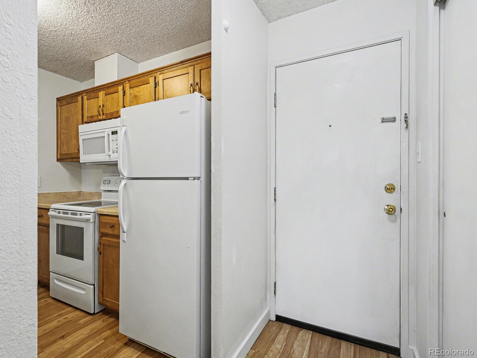 MLS Image #8 for 2880 s locust street 205s,denver, Colorado