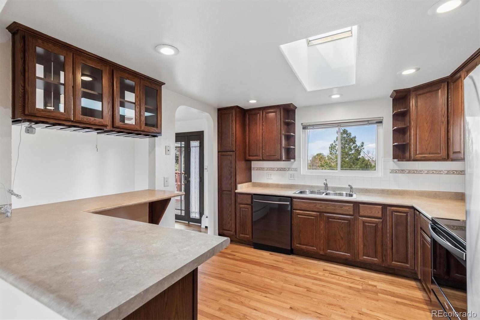 MLS Image #12 for 8539 e kenyon avenue,denver, Colorado