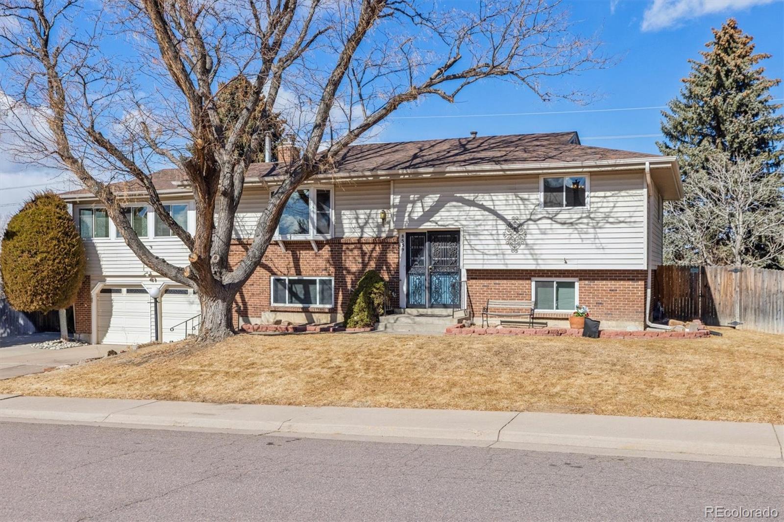 MLS Image #4 for 8539 e kenyon avenue,denver, Colorado