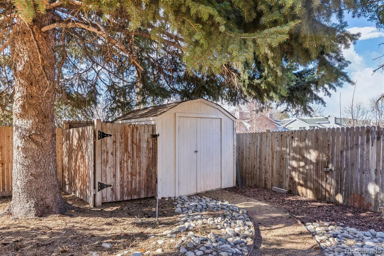 MLS Image #40 for 8539 e kenyon avenue,denver, Colorado