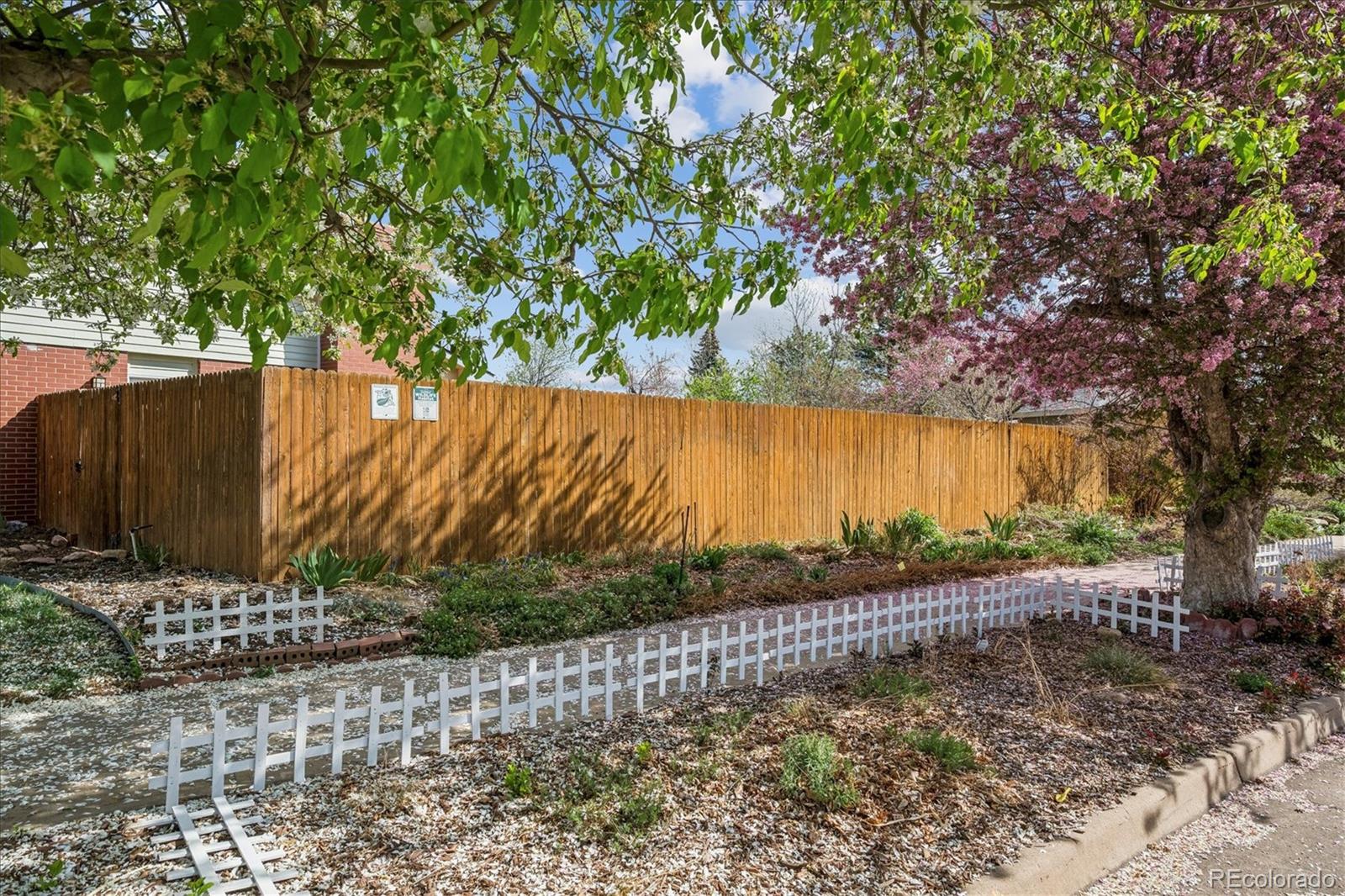 MLS Image #36 for 3790 s eaton street,denver, Colorado