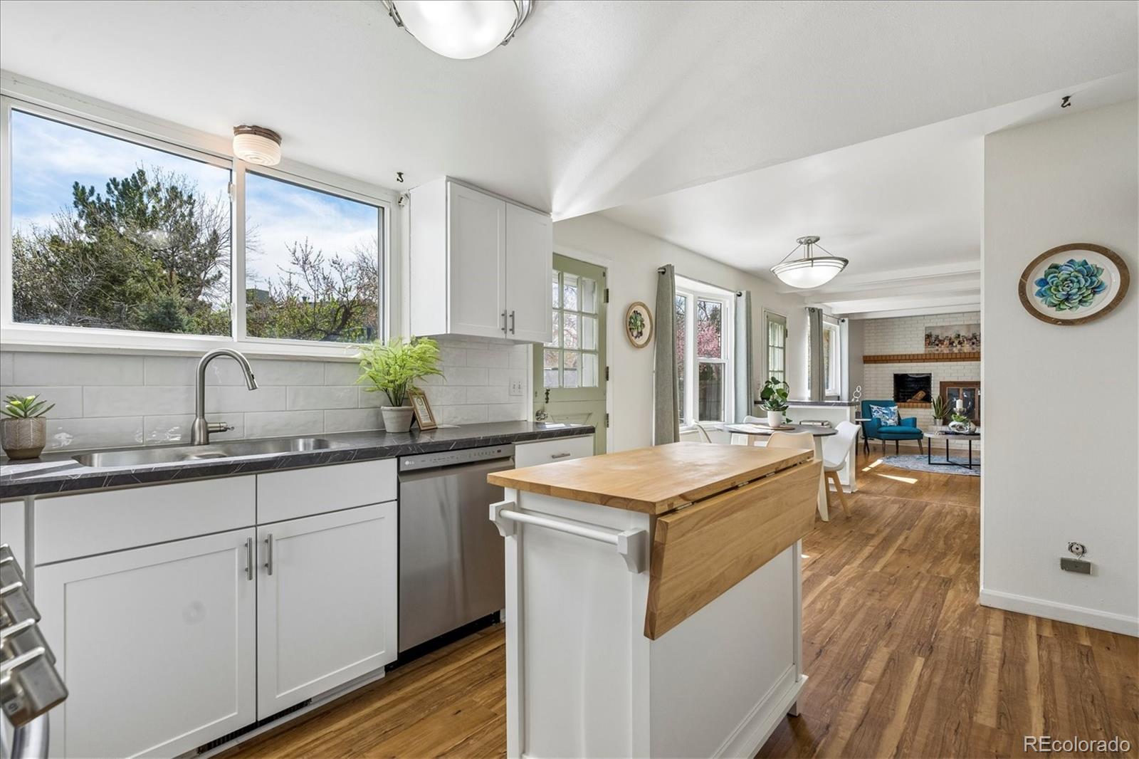 MLS Image #5 for 3790 s eaton street,denver, Colorado