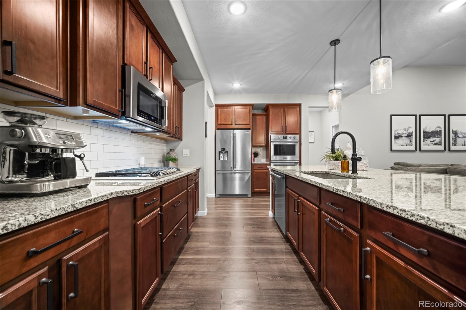 MLS Image #5 for 15988 e 113th court,commerce city, Colorado