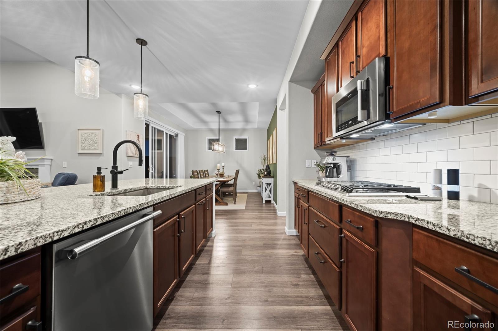 MLS Image #6 for 15988 e 113th court,commerce city, Colorado