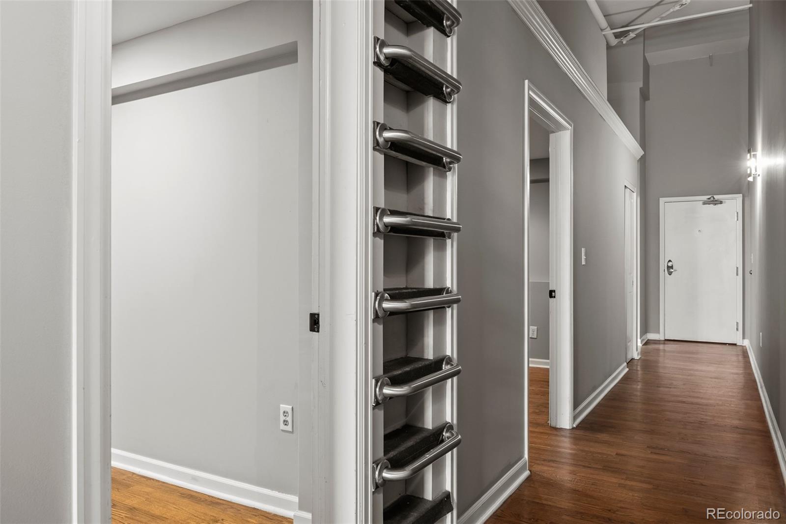 MLS Image #15 for 1555  california street,denver, Colorado