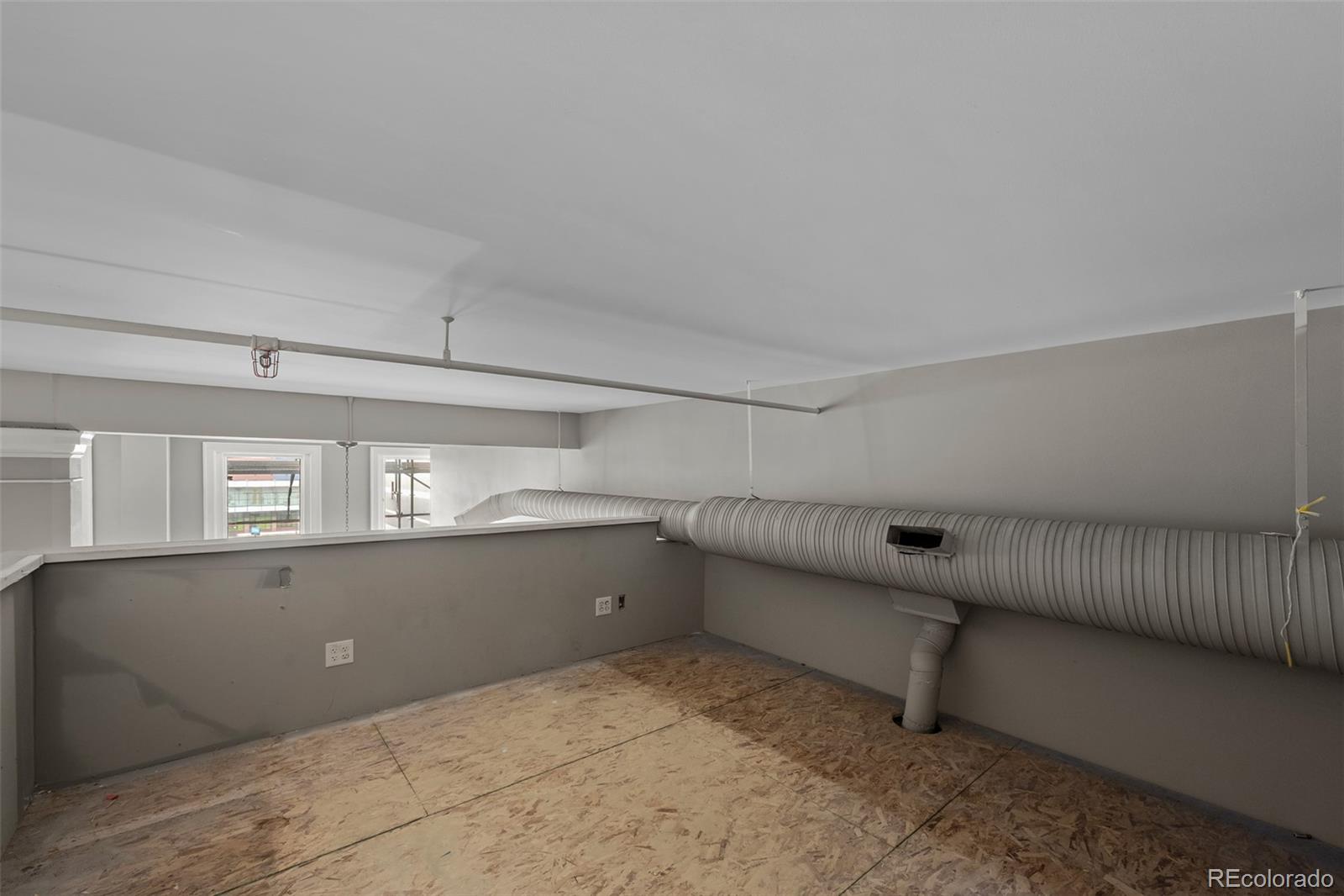 MLS Image #25 for 1555  california street,denver, Colorado