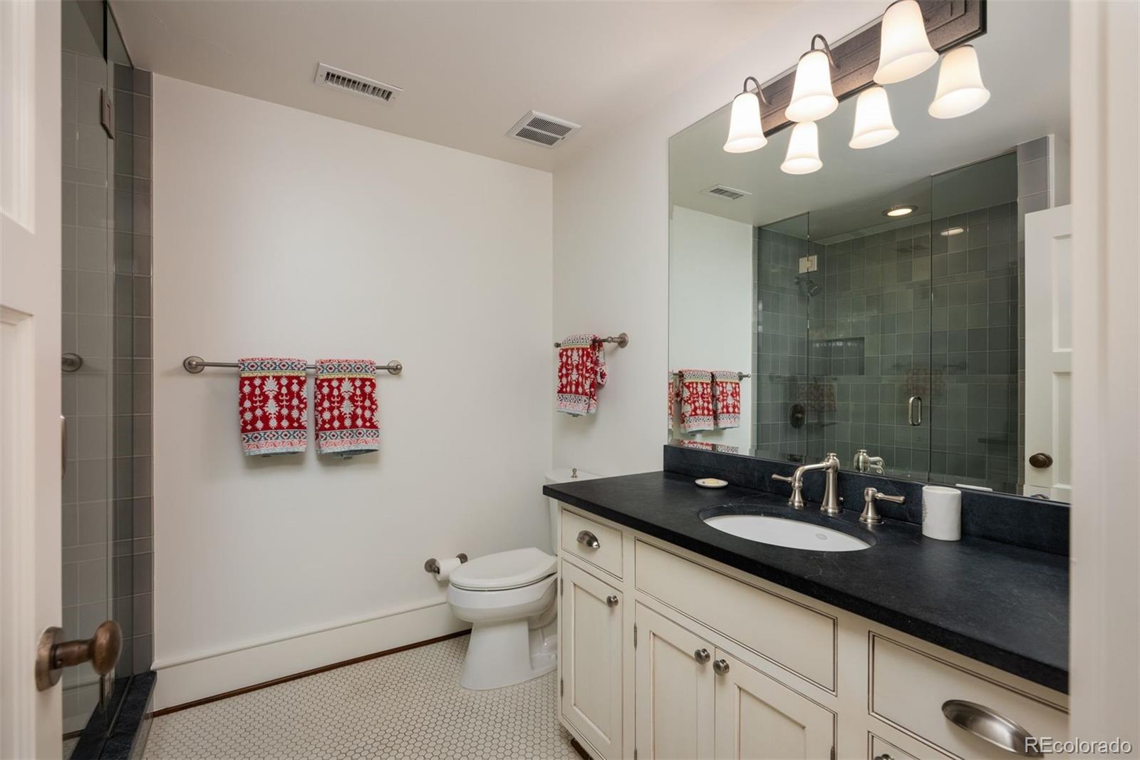 MLS Image #26 for 130 s lafayette street,denver, Colorado