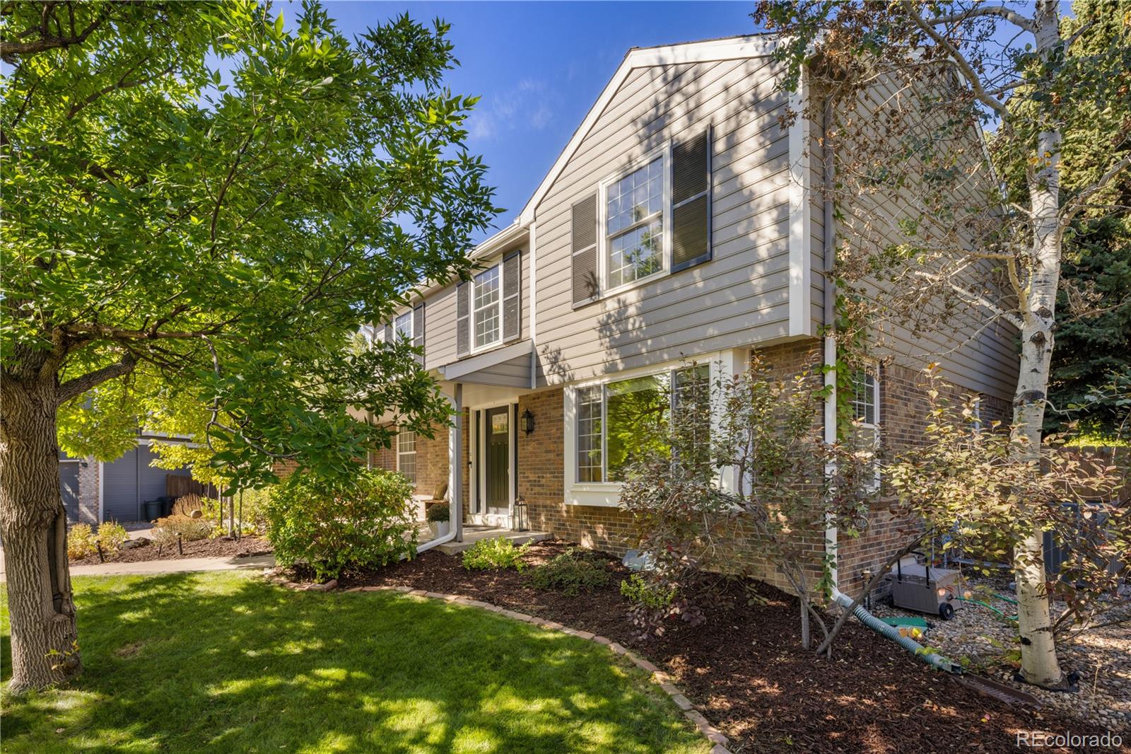 MLS Image #2 for 5807 e long place,centennial, Colorado