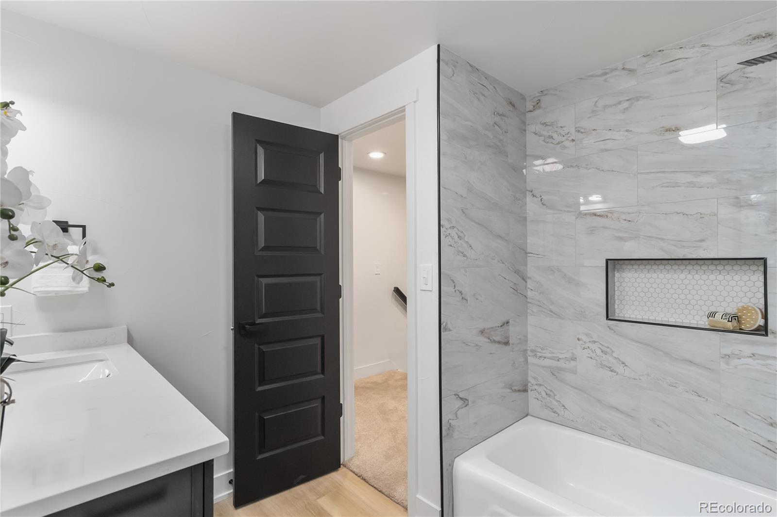 MLS Image #31 for 8446 e hinsdale drive,centennial, Colorado
