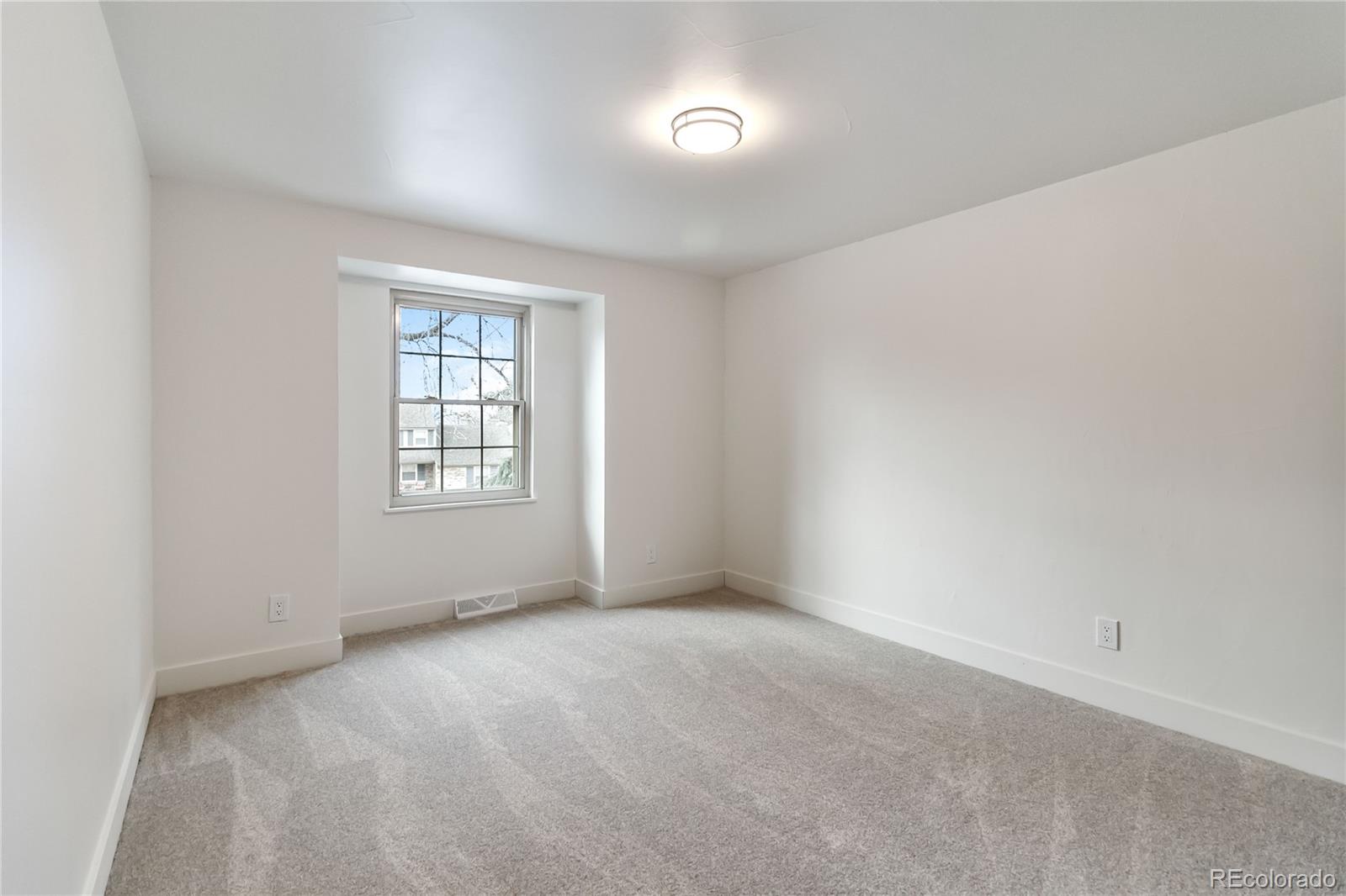 MLS Image #32 for 8446 e hinsdale drive,centennial, Colorado