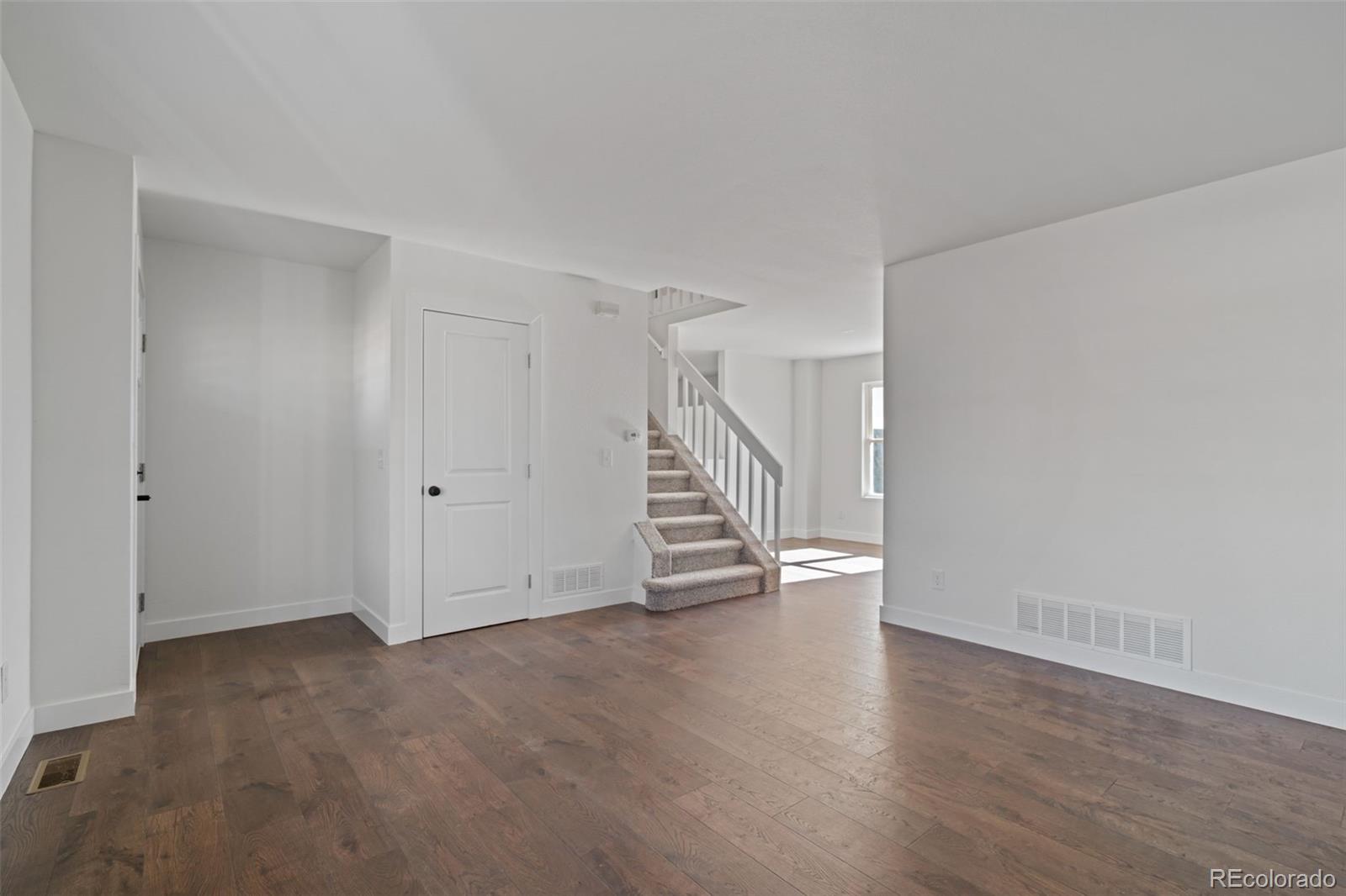 MLS Image #4 for 886  daffodil street,fountain, Colorado