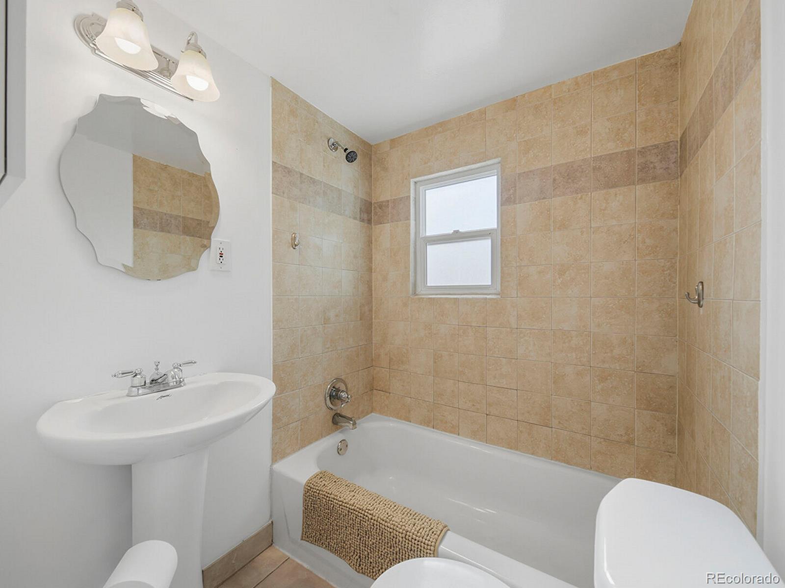 MLS Image #13 for 3798 s grant street,englewood, Colorado