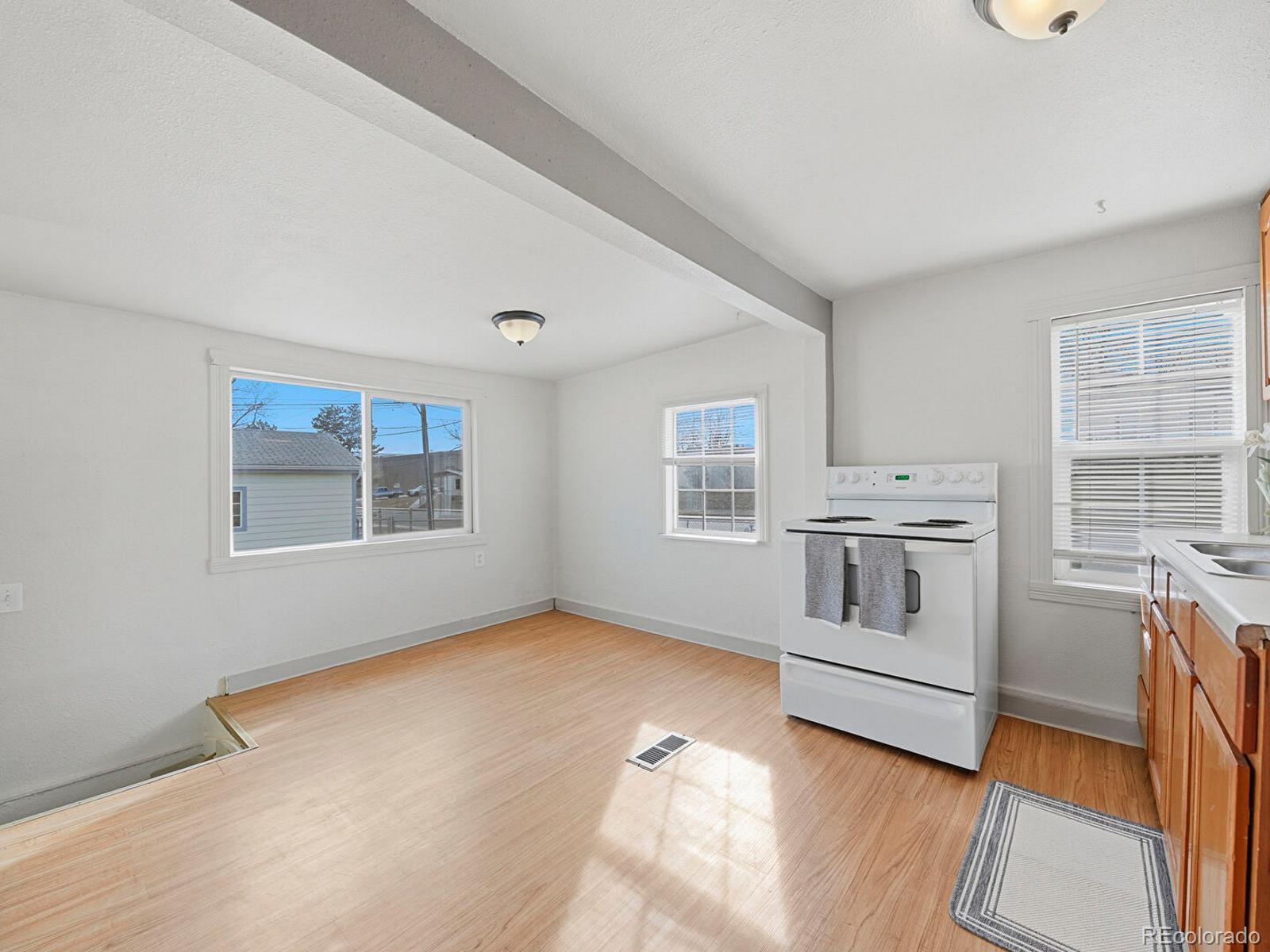 MLS Image #8 for 3798 s grant street,englewood, Colorado