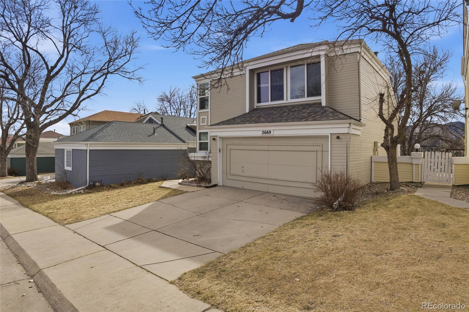 MLS Image #2 for 2669 s deframe circle,lakewood, Colorado