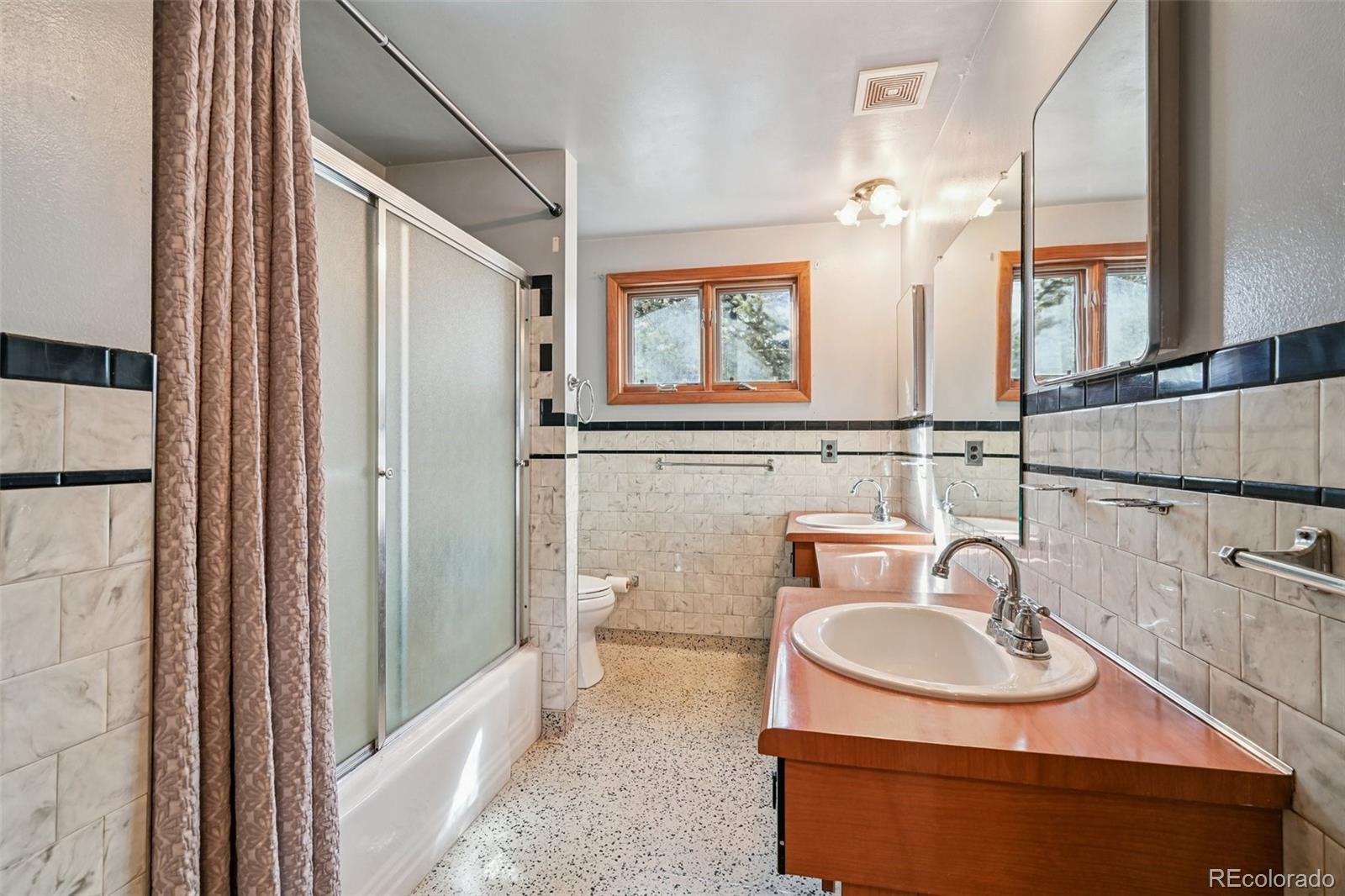 MLS Image #16 for 1360  kennedy drive,northglenn, Colorado
