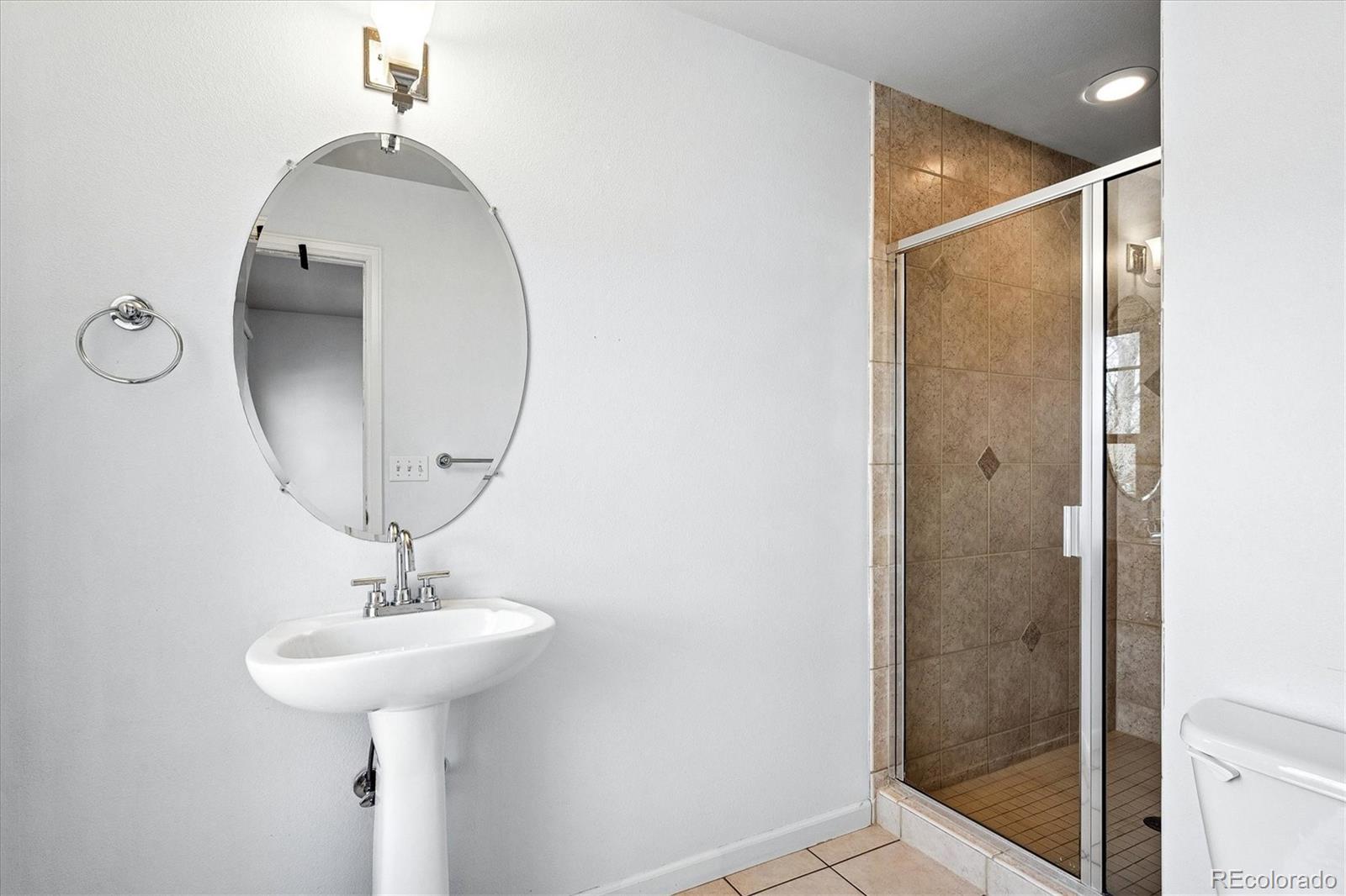 MLS Image #15 for 5820 e 10th avenue,denver, Colorado