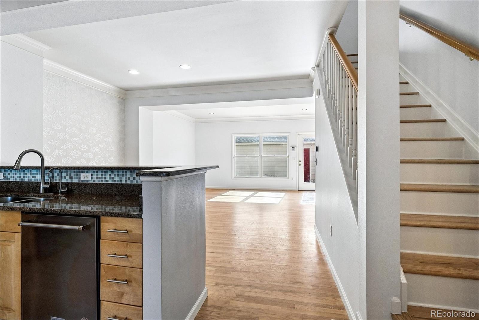 MLS Image #5 for 5820 e 10th avenue,denver, Colorado
