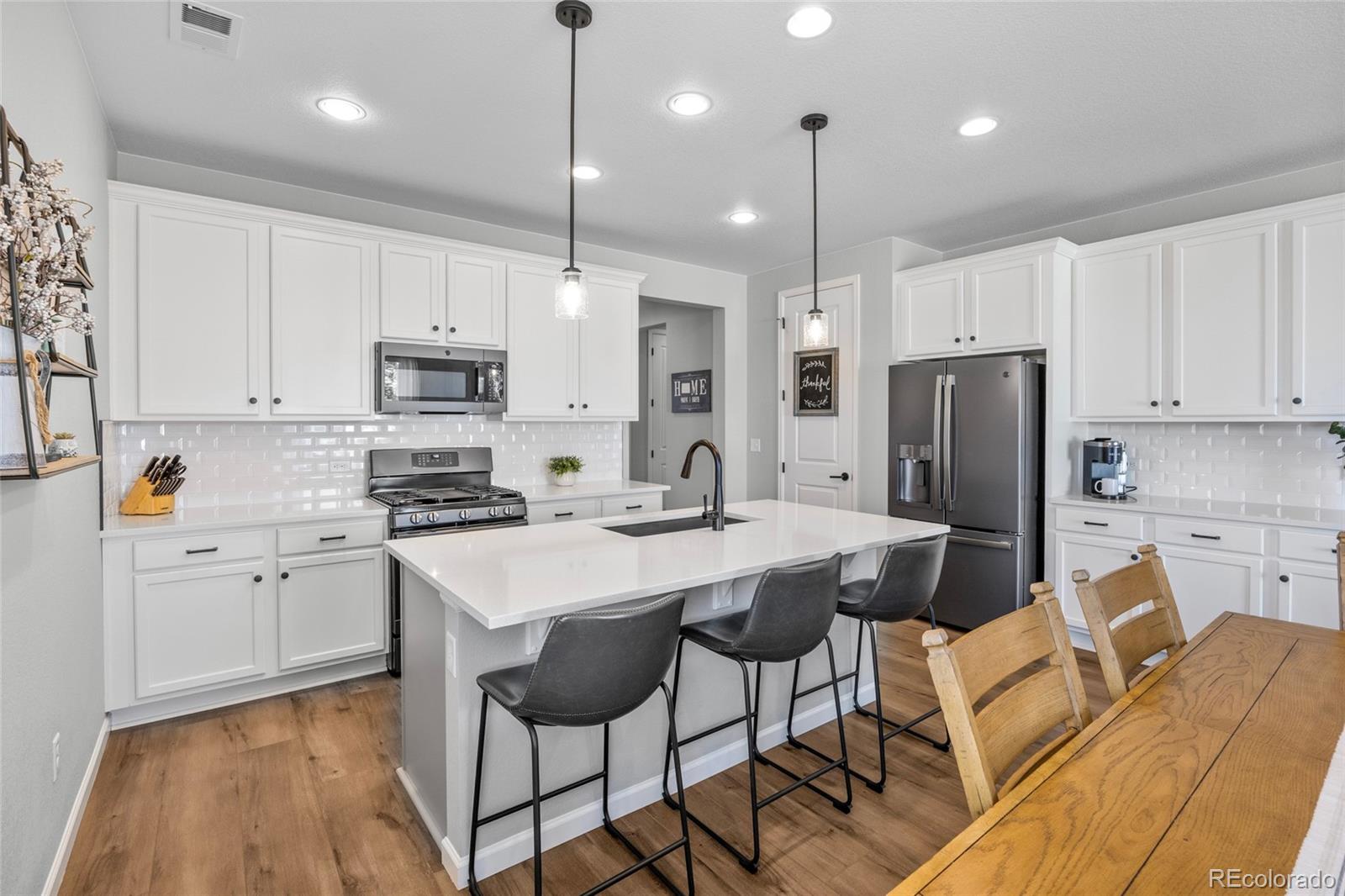 MLS Image #6 for 1683  castle vista way,castle rock, Colorado