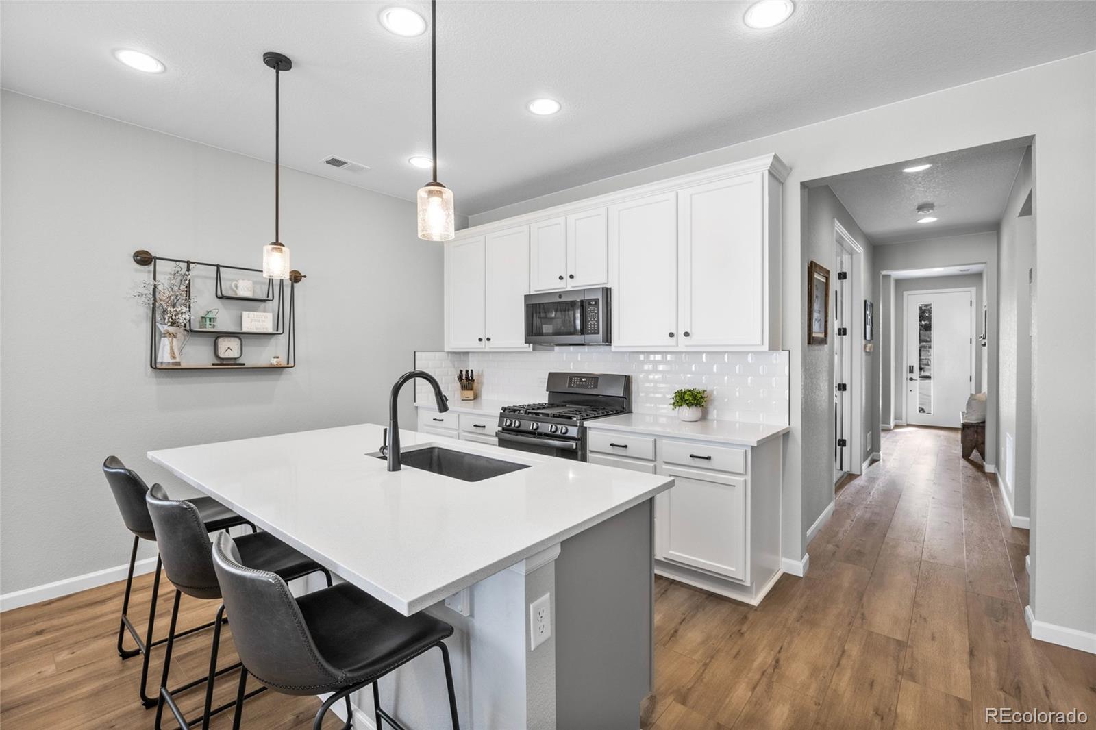 MLS Image #8 for 1683  castle vista way,castle rock, Colorado