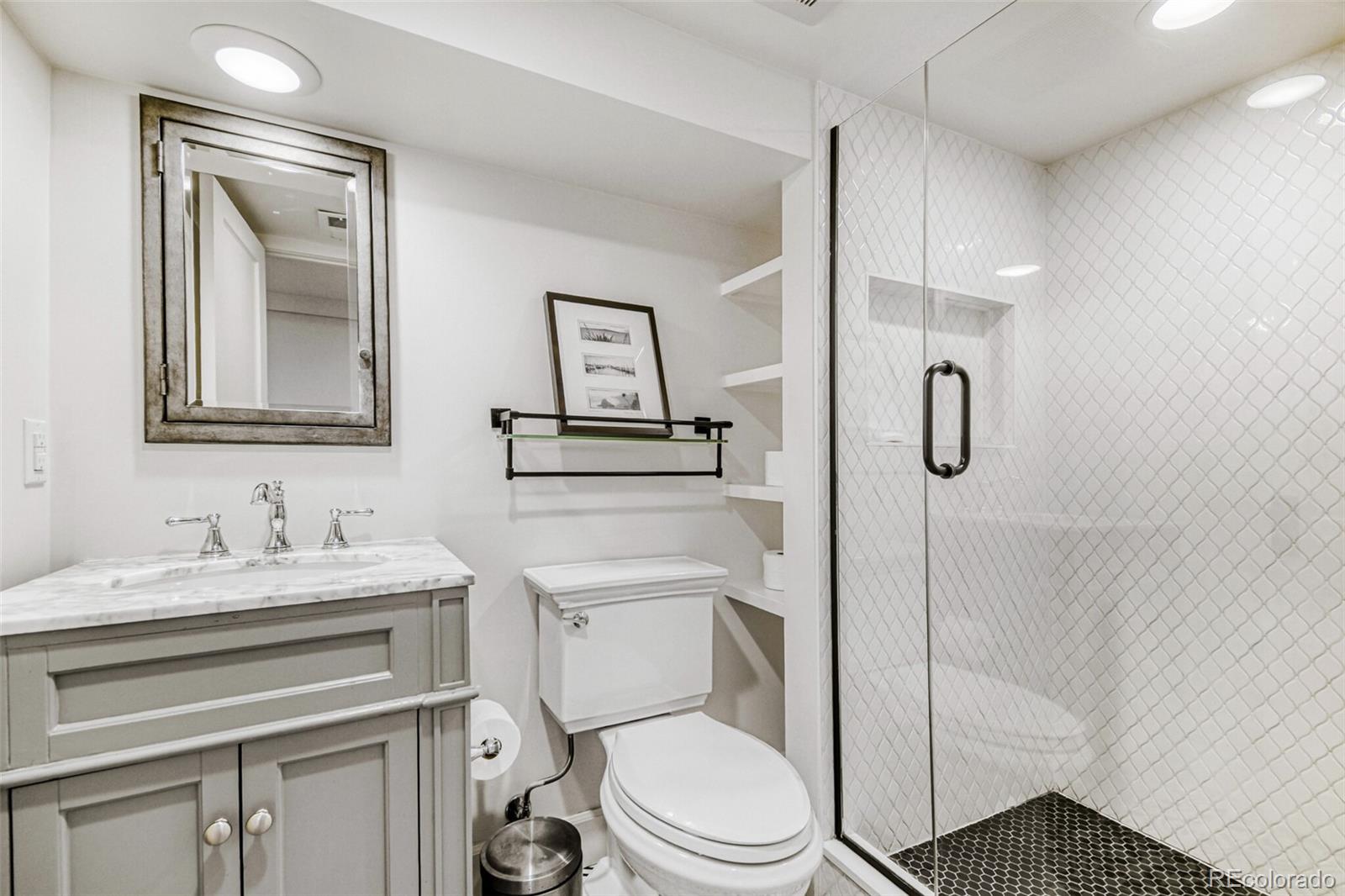 MLS Image #21 for 1724 s emerson street,denver, Colorado
